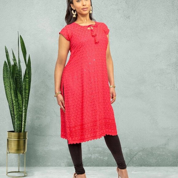 Pink Kurta with Chikankari Details | Muvvas Boutique - Picture 2 of 5